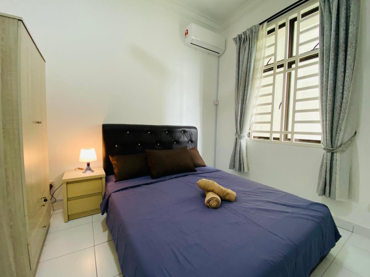 Cozy 1-10 Pax 4Qbeds 2Sbeds Shah Alam Sec7, I-City Exterior photo